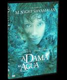 A DAMA NA ÁGUA