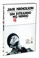 UM ESTRANHO NO NINHO